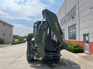Екскаватор-навантажувач поєднує в собі силу екскаватора та функціональність навантажувача. Джерело: Dowbush